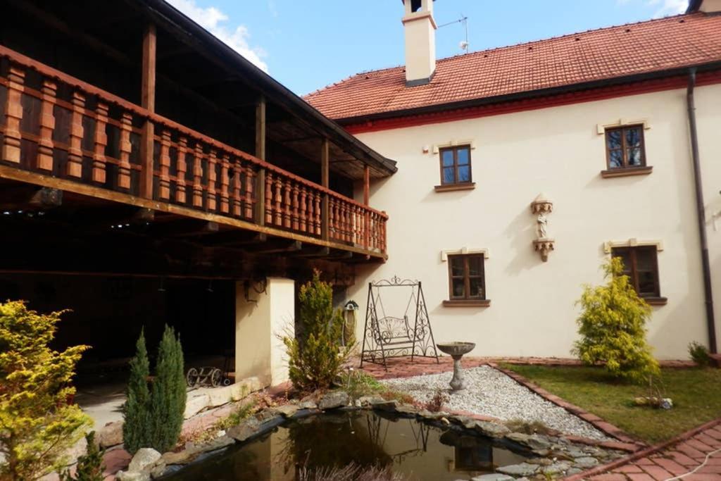 Zamecek Zdiky - Moderni Maly Apartman Bujanov 外观 照片